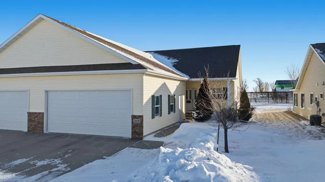 $330,000 | 4848 Westminster Drive, Moorhead, MN 56560
