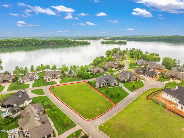 $399,000 | 165 Captains Way, Lenoir City, TN 37772