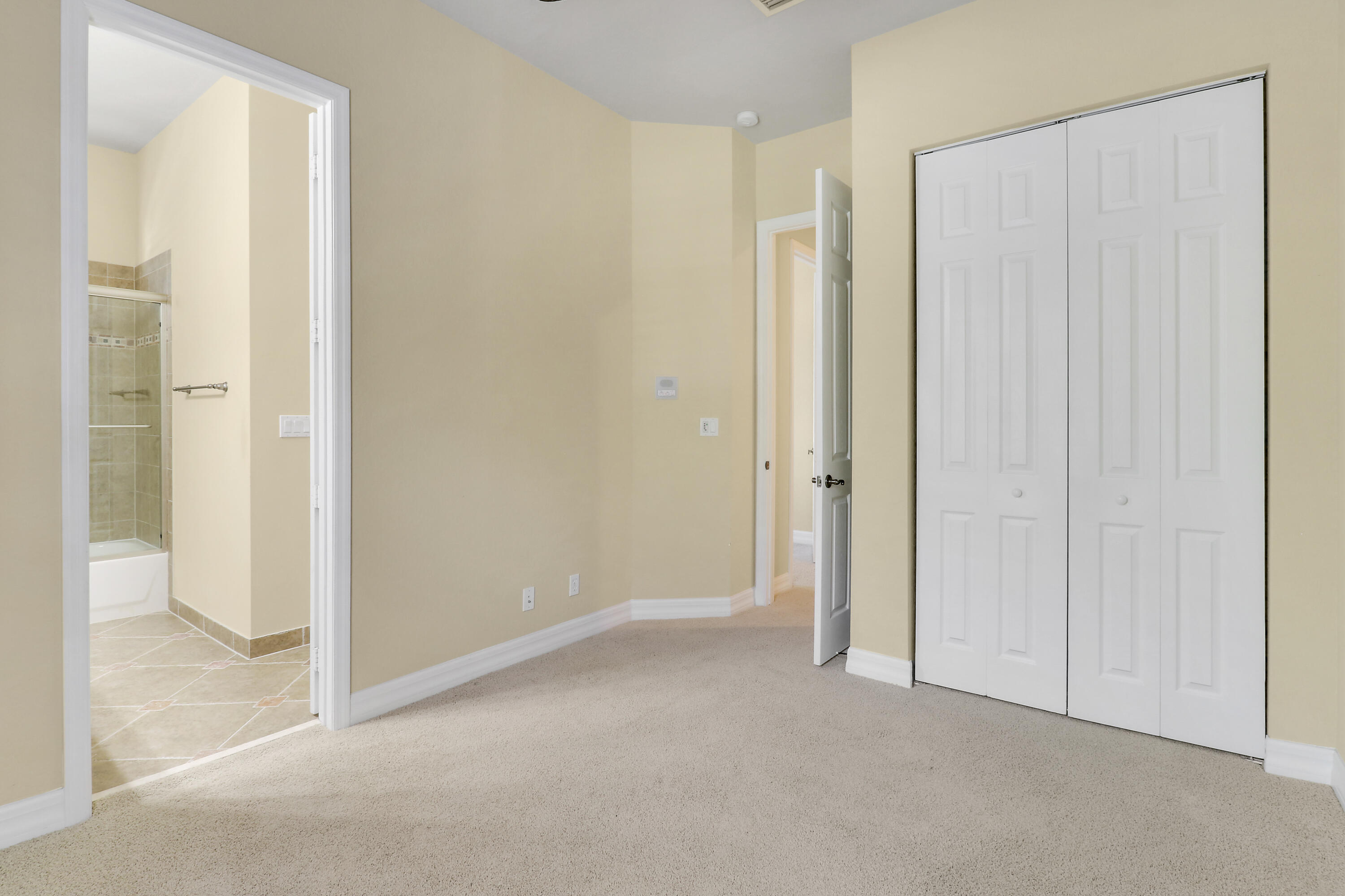 138 Tallow Trail Jupiter, FL 33458 - Photo 27 of 38 a view of an empty room
