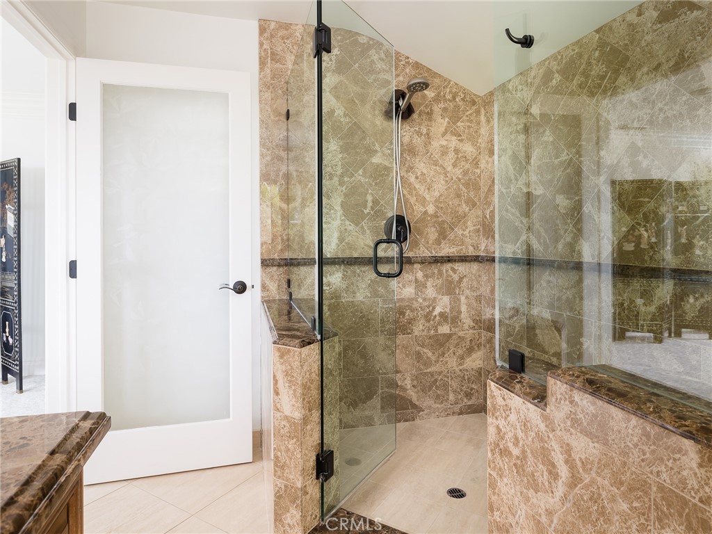 8 Stallion Road Rancho Palos Verdes, CA 90275 - Photo 33 of 56 a bathroom with a shower