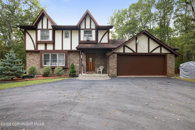 $499,000 | 161 Shepherd Lane, Swiftwater, PA 18370