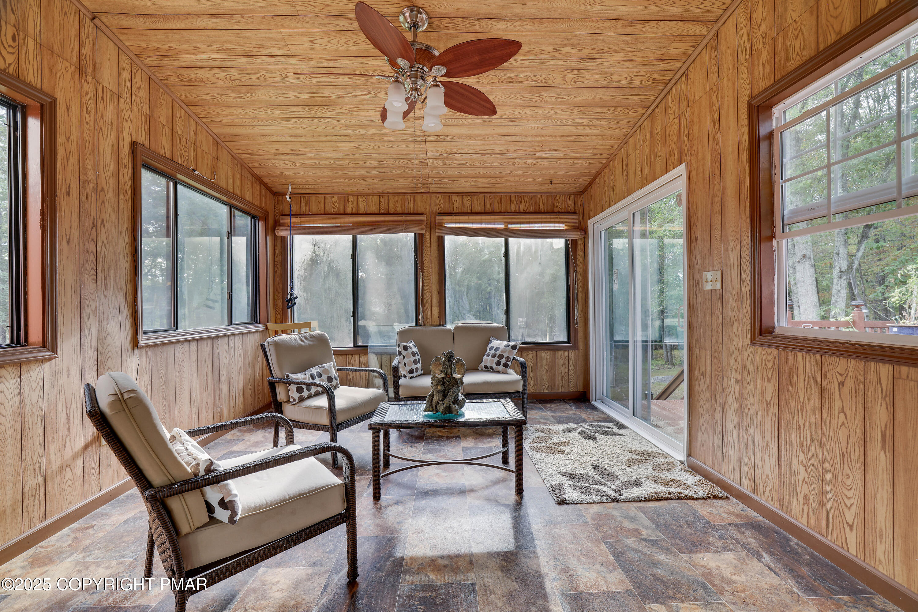 161 Shepherd Lane Swiftwater, PA 18370 - Photo 33 of 45 RBR54993