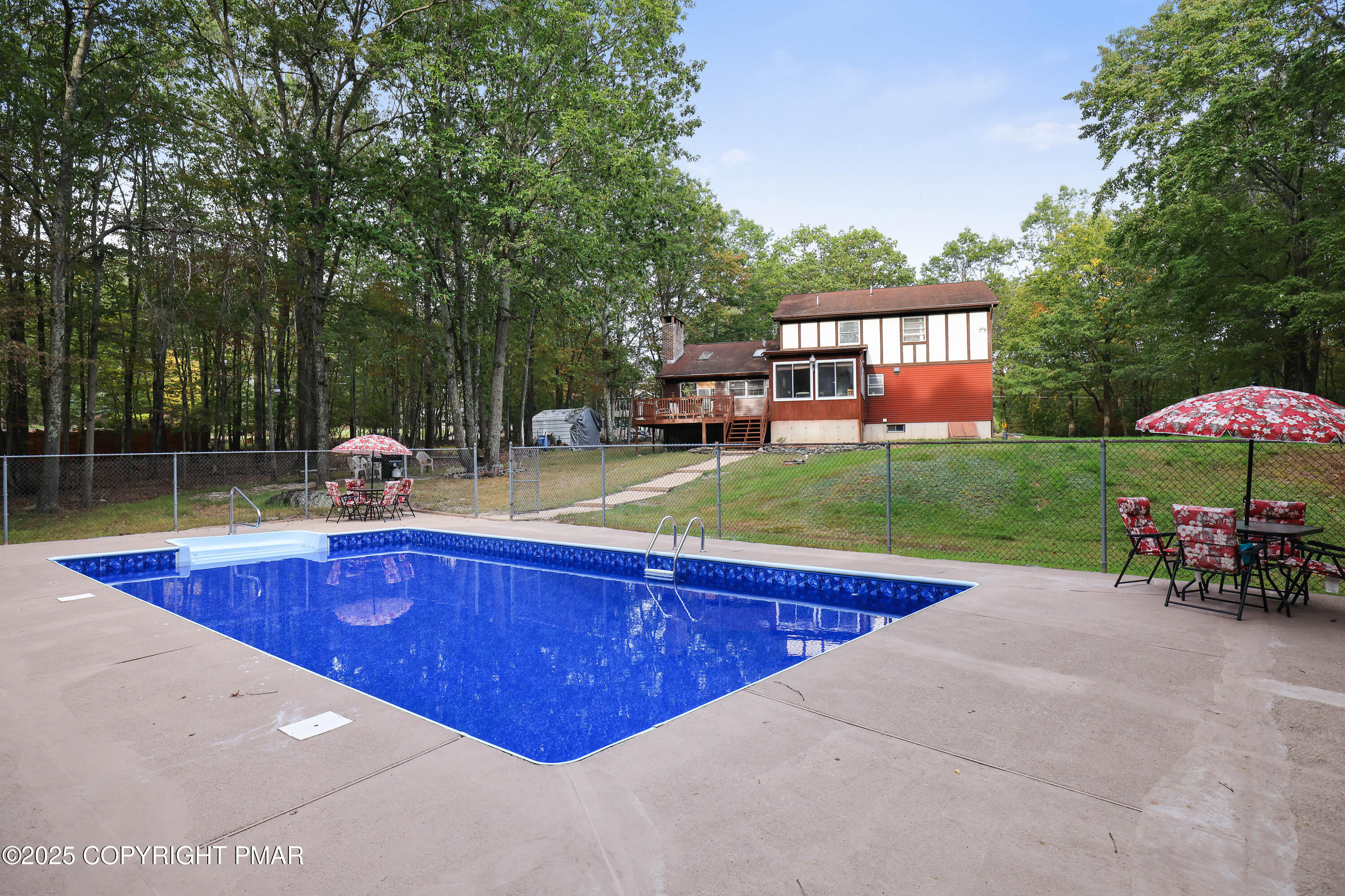 161 Shepherd Lane Swiftwater, PA 18370 - Photo 37 of 45 RBR55117