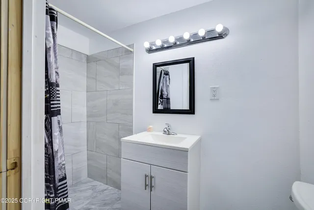 $499,000 | 161 Shepherd Lane, Swiftwater, PA 18370