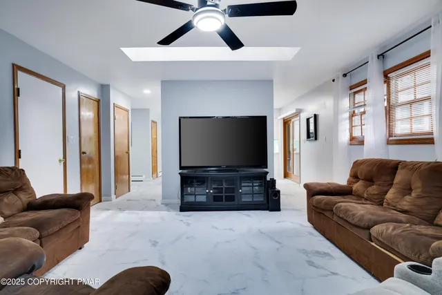 $499,000 | 161 Shepherd Lane, Swiftwater, PA 18370