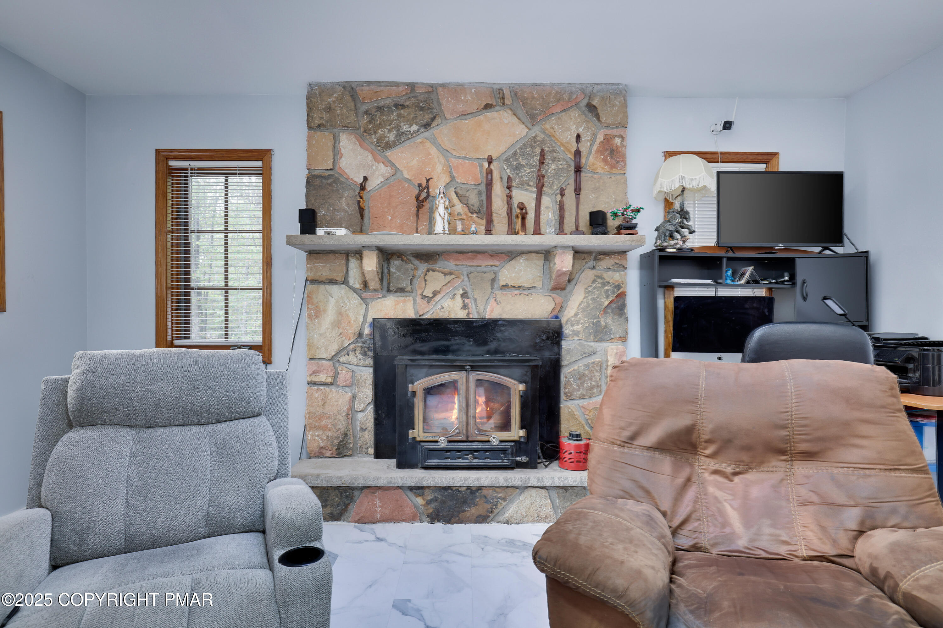 161 Shepherd Lane Swiftwater, PA 18370 - Photo 10 of 45 RBR54975