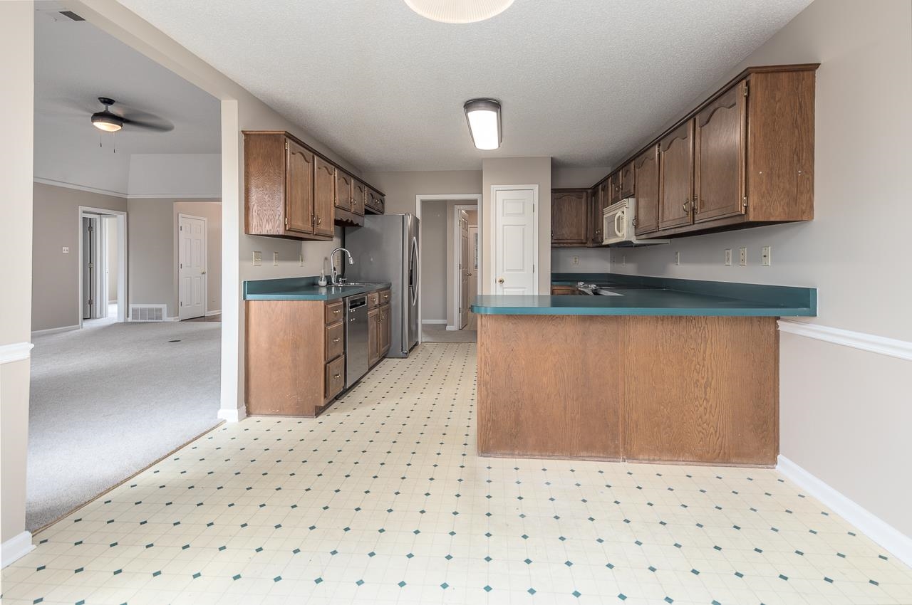 6701 Forrest Circle Bartlett, TN 38135 - Photo 16 of 28