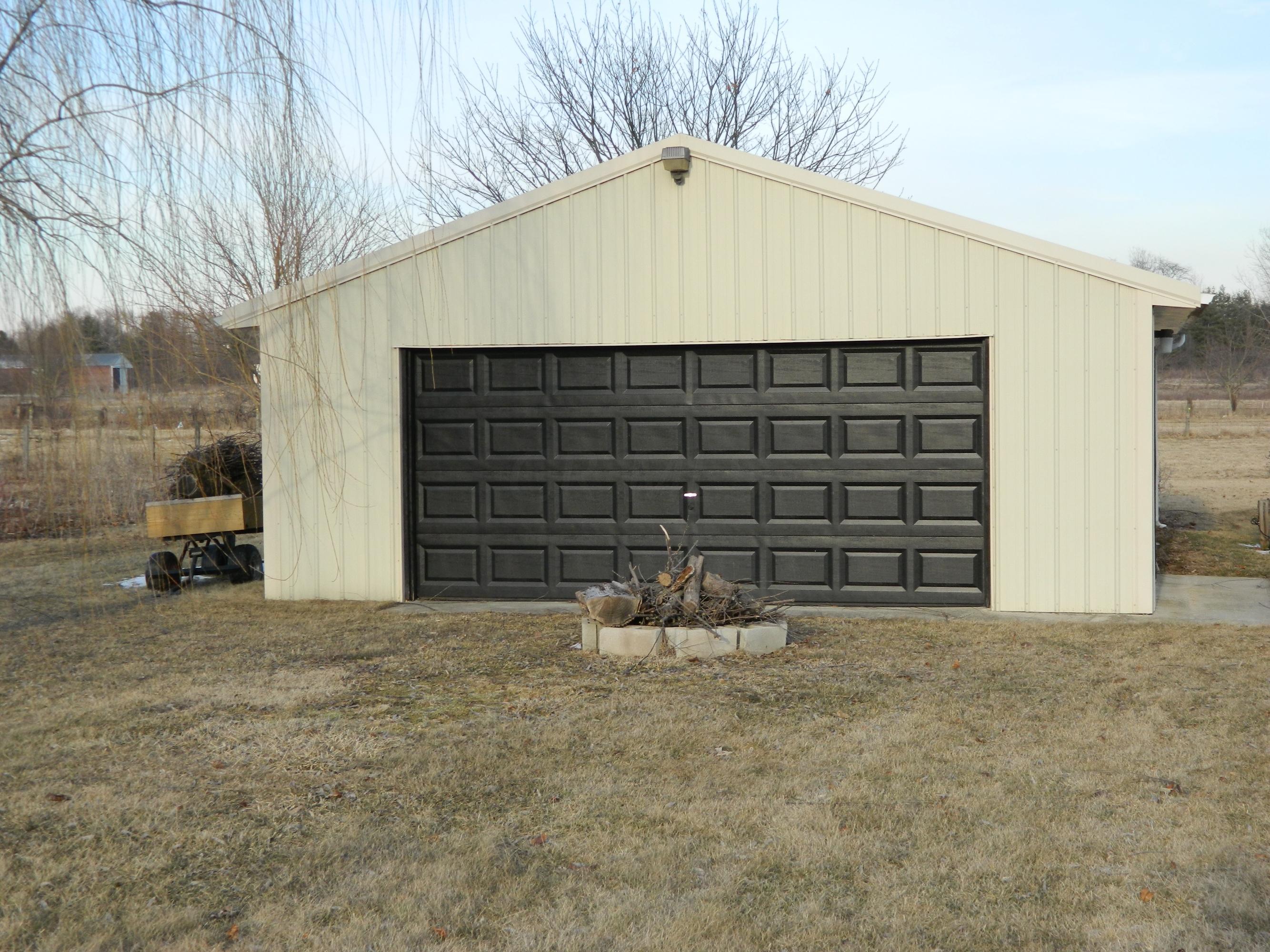 920 Amity Road Galloway, OH 43119 - Photo 4 of 19 Gallery Image 4