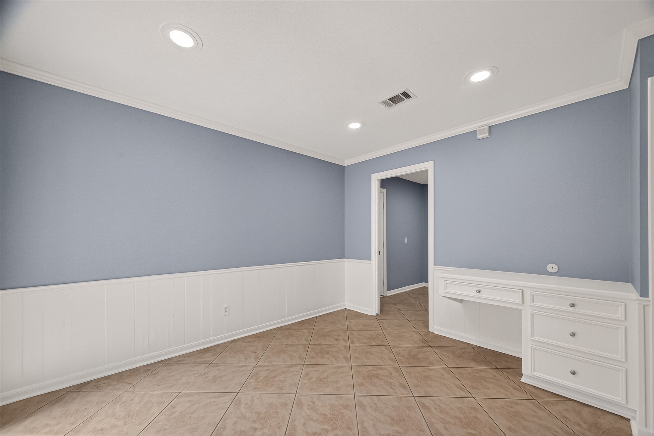 15539 Torry Pines Road Houston, TX 77062 - Photo 17 of 45