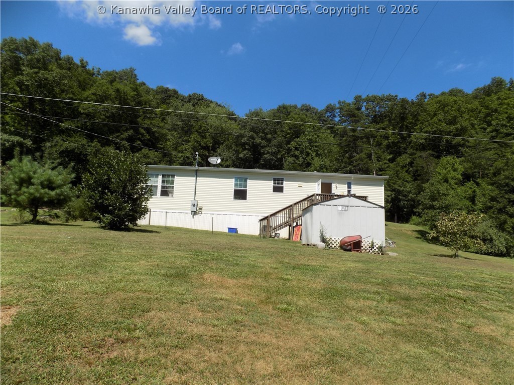 13109 Derricks Creek Road Charleston, WV 25320 - Photo 8 of 14 Rear view