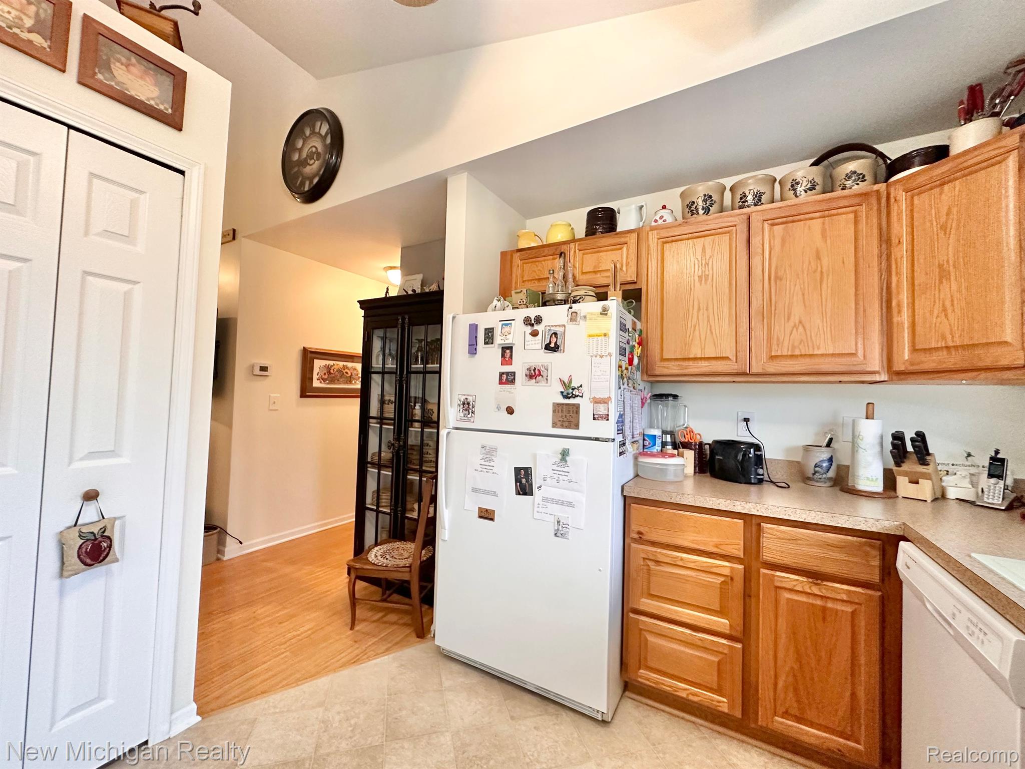 5154 East Coldwater Road Flint, MI 48506 - Photo 25 of 28 Gallery Image 25
