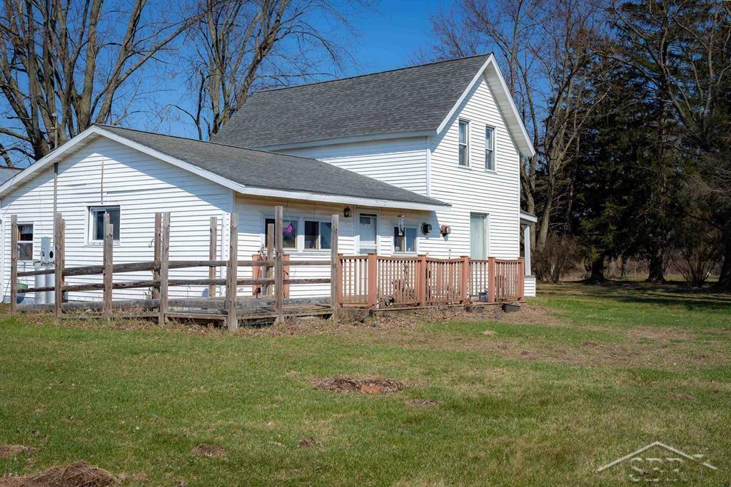18025 Grabowski Road St. Charles, MI 48655 - Photo 3 of 23
