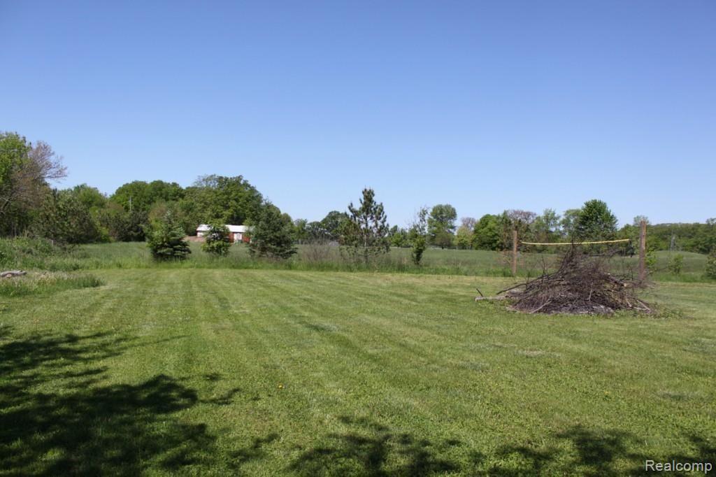 4454 Jackman Road Ida, MI 48140 - Photo 13 of 34 IMG_0717.jpg