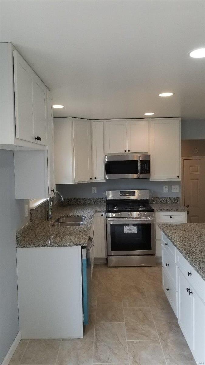 3667 Baumgartner Road St. Louis, MO 63129 - Photo 6 of 19 Gallery Image 6
