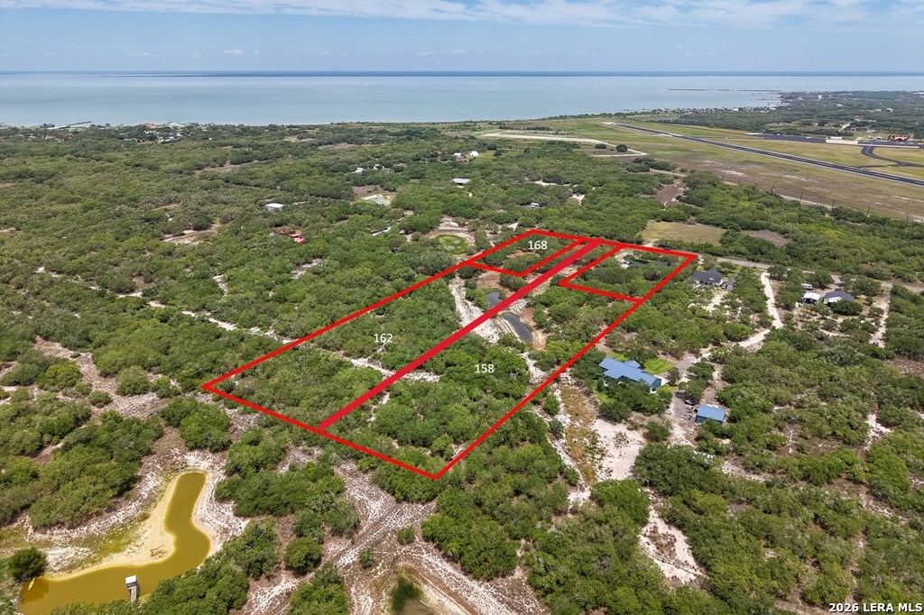 158 Wishert Road Rockport, TX 78382 - Photo 4 of 7