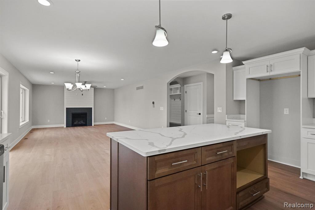 52163 Maple Court Chesterfield, MI 48047 - Photo 5 of 41