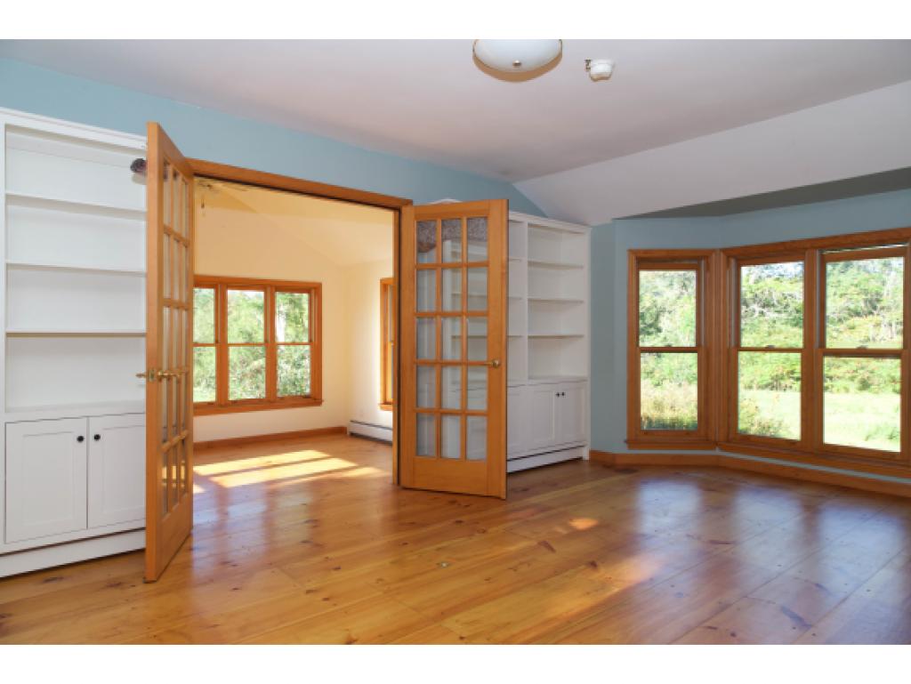 254 Old Farm Road Richmond, VT 05477 - Photo 15 of 36 Gallery Image 15