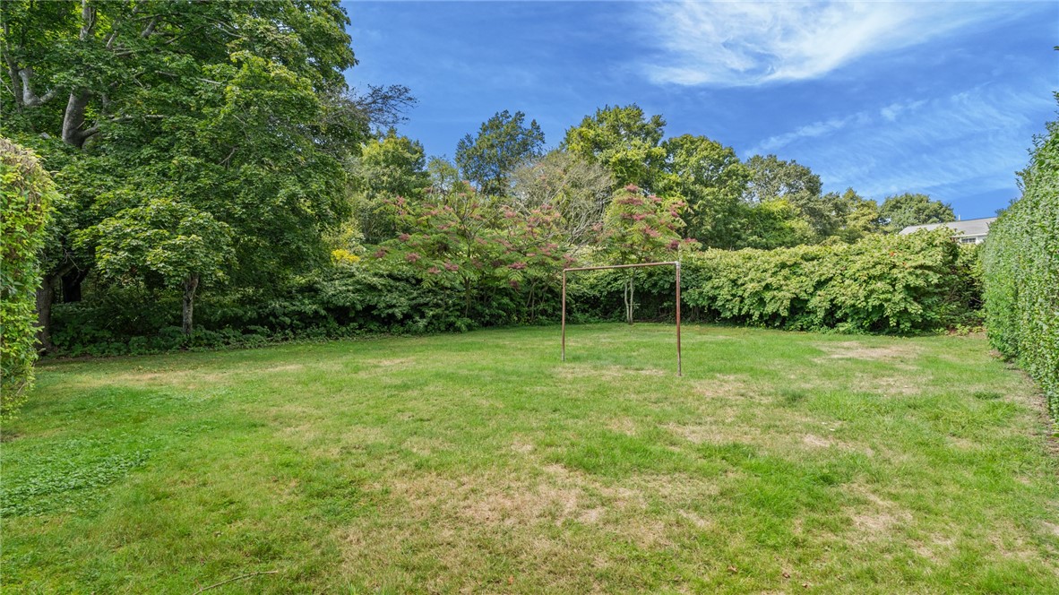 56 Ruggles Avenue, Unit 2 Newport, RI 02840 - Photo 22 of 27