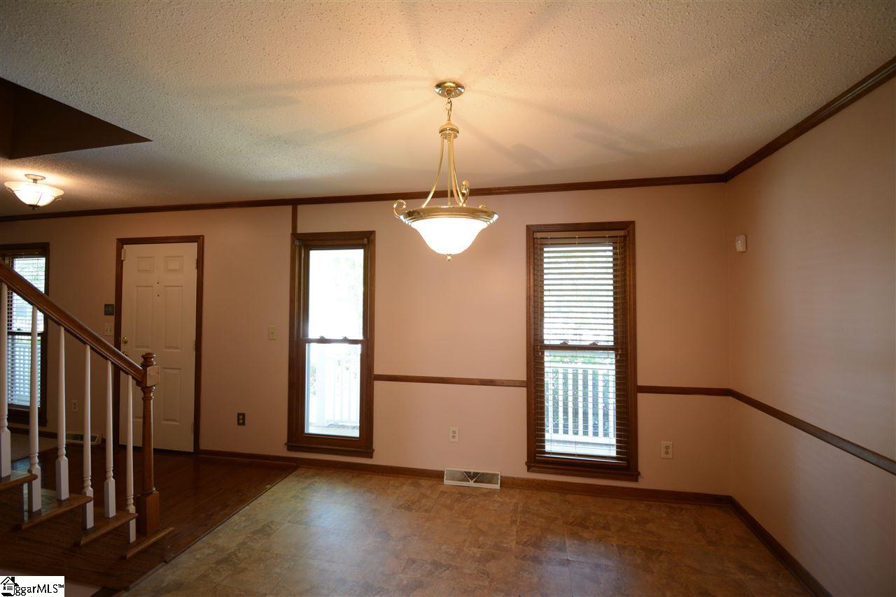 200 Spring View Lane Taylors, SC 29687 - Photo 13 of 22 Gallery Image 13