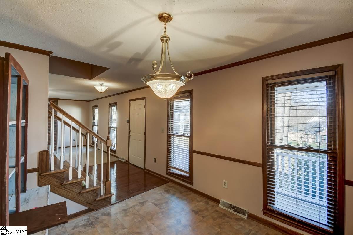 200 Spring View Lane Taylors, SC 29687 - Photo 14 of 22 Gallery Image 14