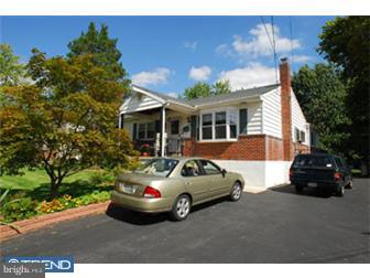 102 Sylvan Avenue Rutledge, PA 19070 - Photo 2 of 12 Exterior Side
