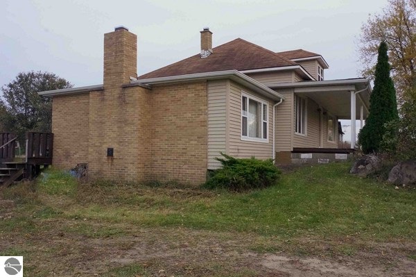 10218 North Deja Road Edmore, MI 48829 - Photo 29 of 29 1777960-28.JPG