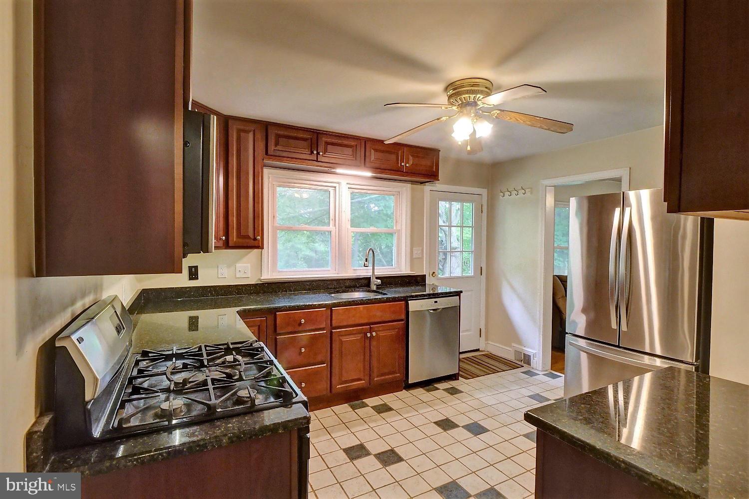 2 Huntley Circle Dover, DE 19901 - Photo 5 of 19