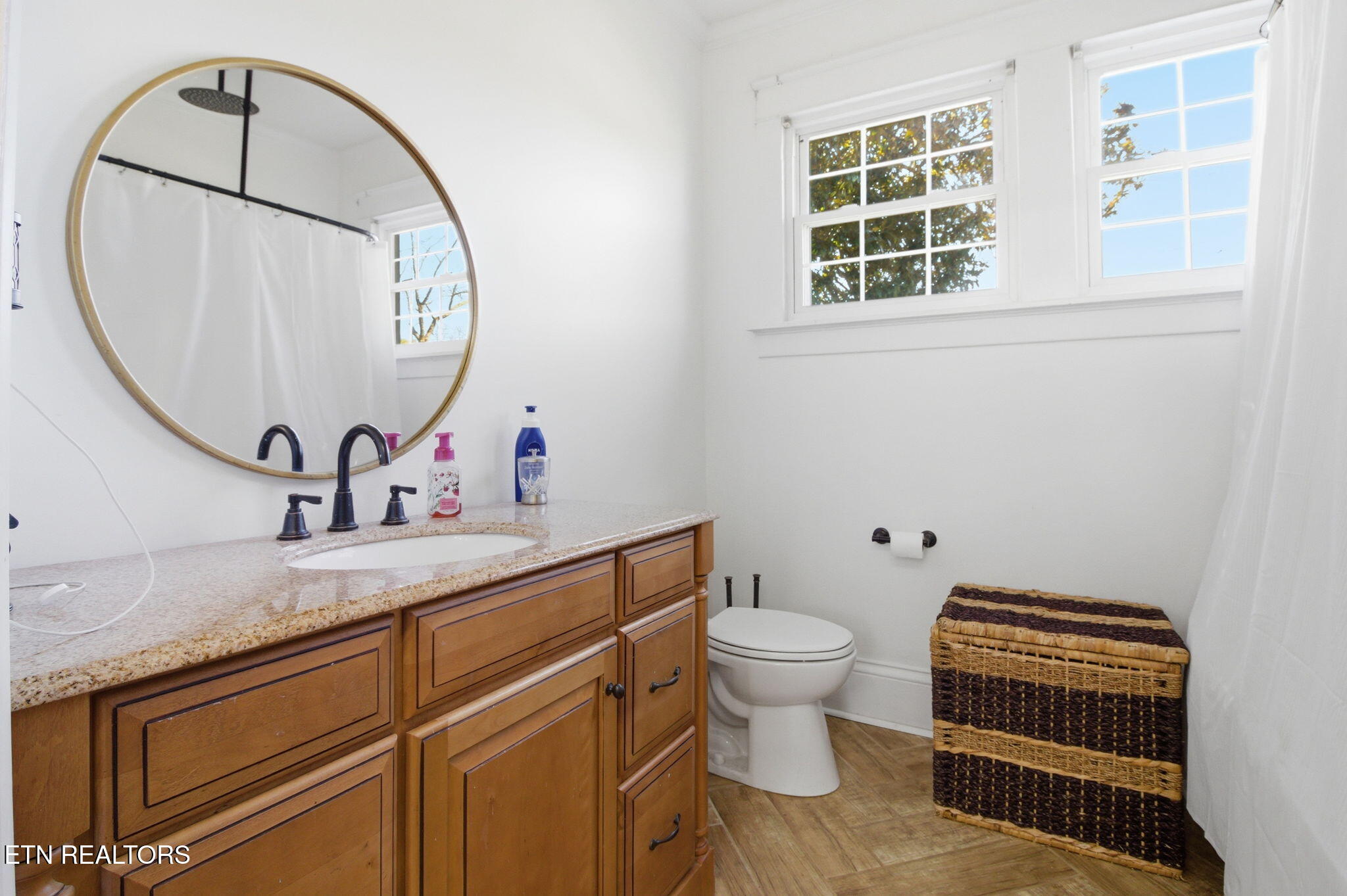 9427 Mascot Road Mascot, TN 37806 - Photo 23 of 37 35-web-or-mls-DZ3A9576