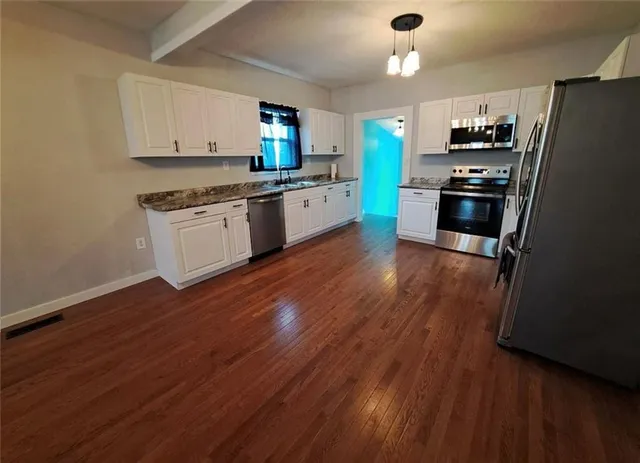 $162,000 | 1508 South Grand Avenue, Sedalia, MO 65301