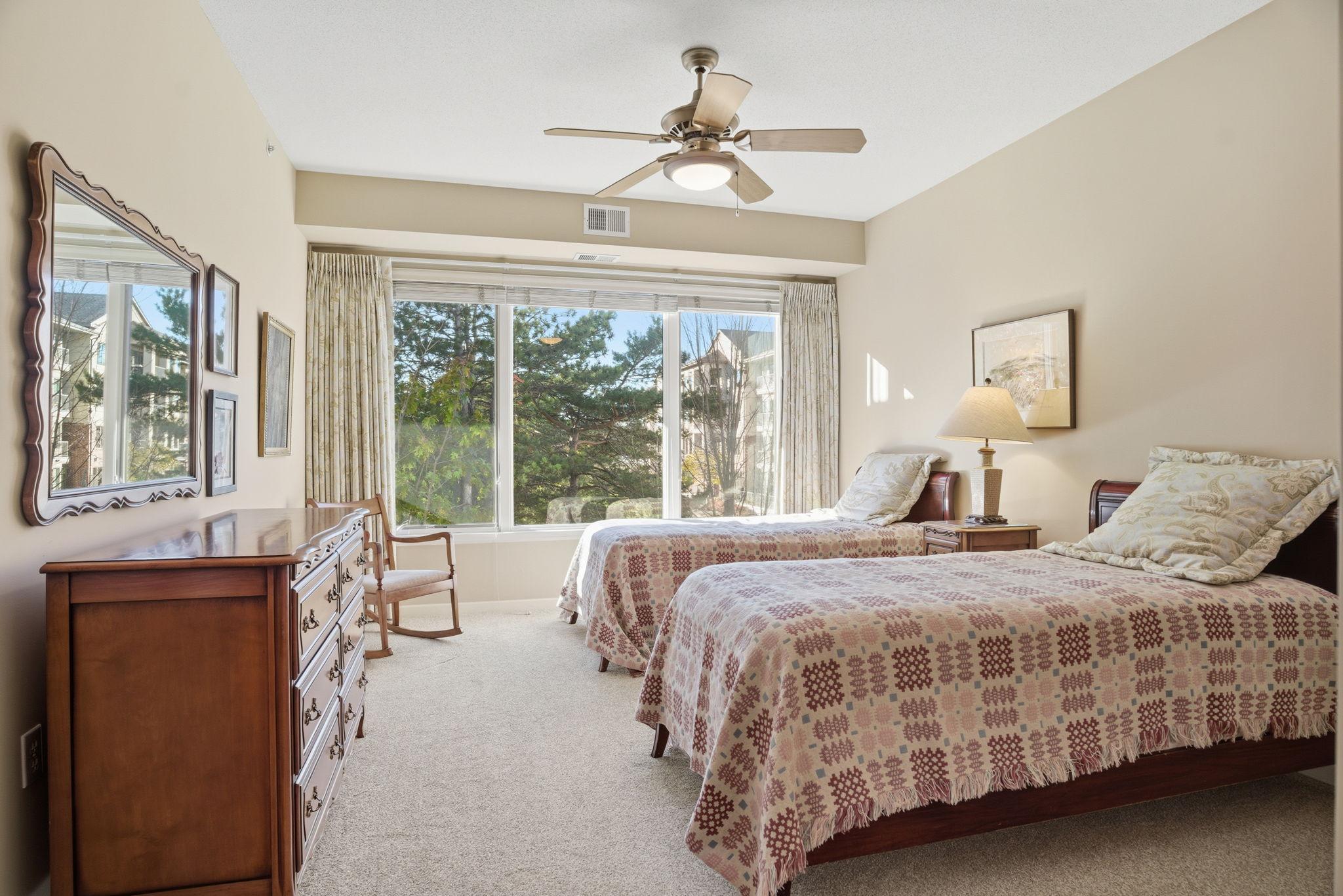 5250 Grandview Square, Unit 2311 Edina, MN 55436 - Photo 5 of 10