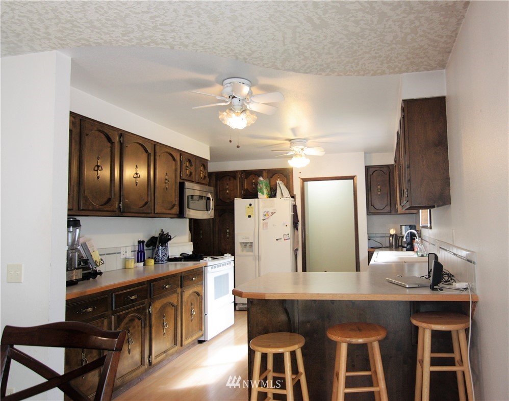 505 Melton Road Castle Rock, WA 98611 - Photo 14 of 38 Gallery Image 14