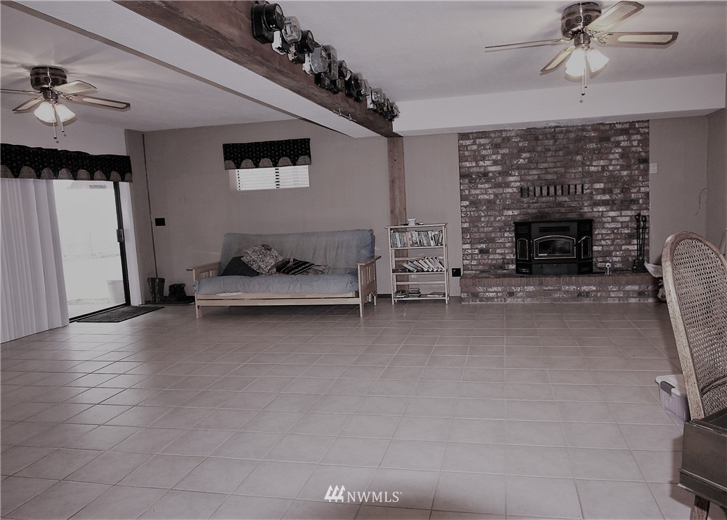 505 Melton Road Castle Rock, WA 98611 - Photo 25 of 38 Gallery Image 25