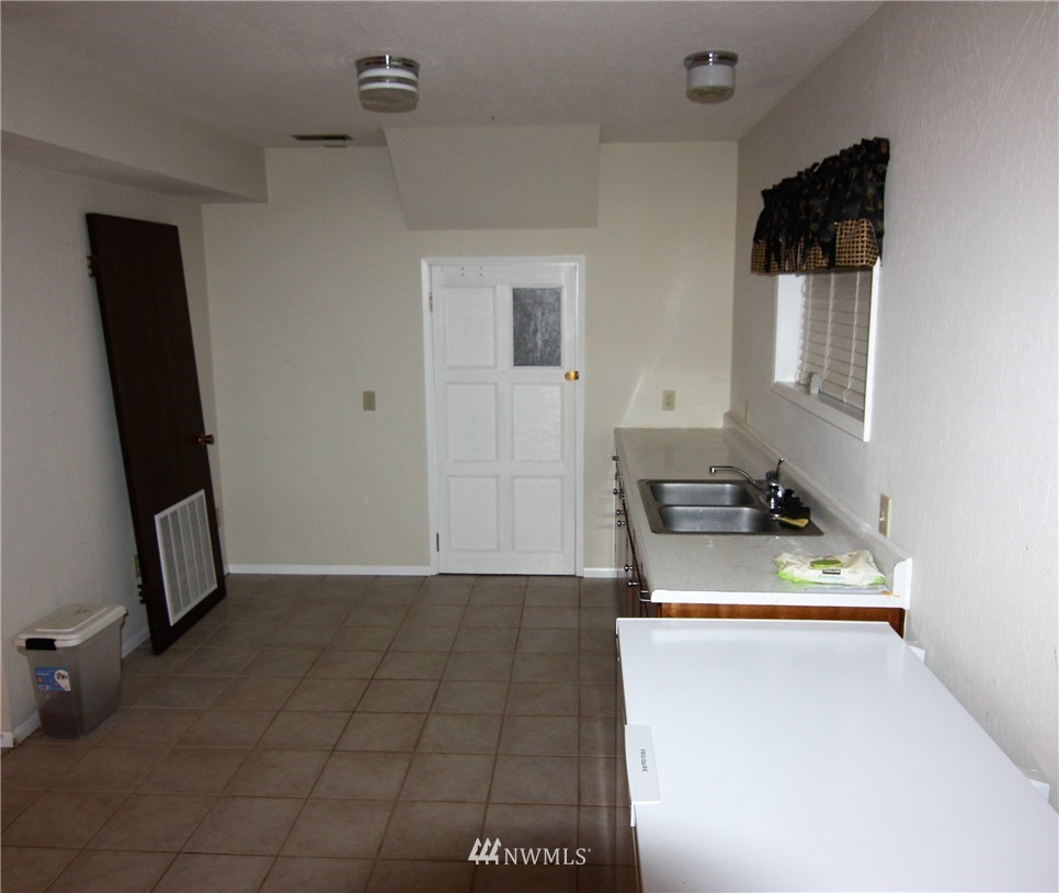 505 Melton Road Castle Rock, WA 98611 - Photo 26 of 38 Gallery Image 26