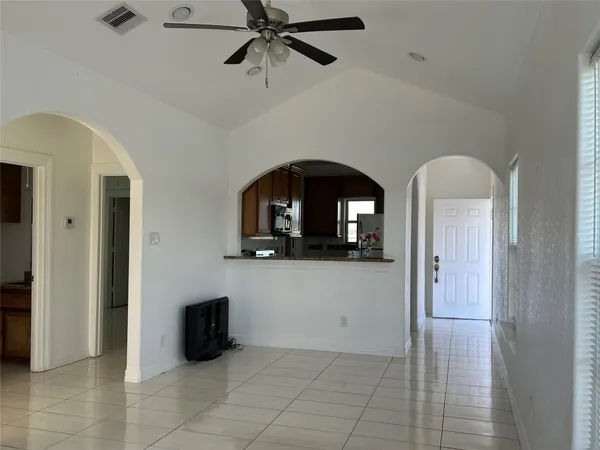 $1,200 | 13805 Renault Street, Houston, TX 77015