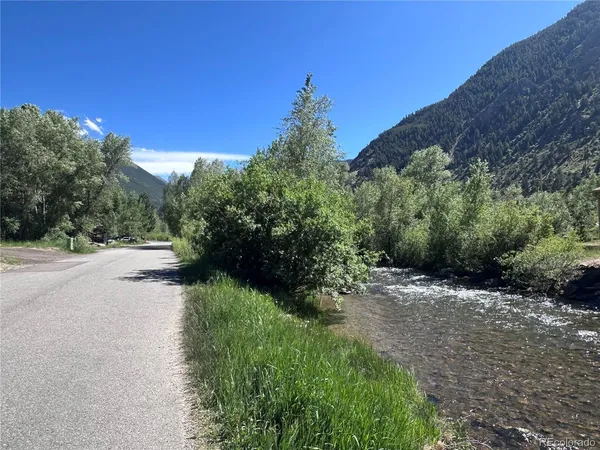 $862,000 | 1750 Clear Creek Drive, Georgetown, CO 80444