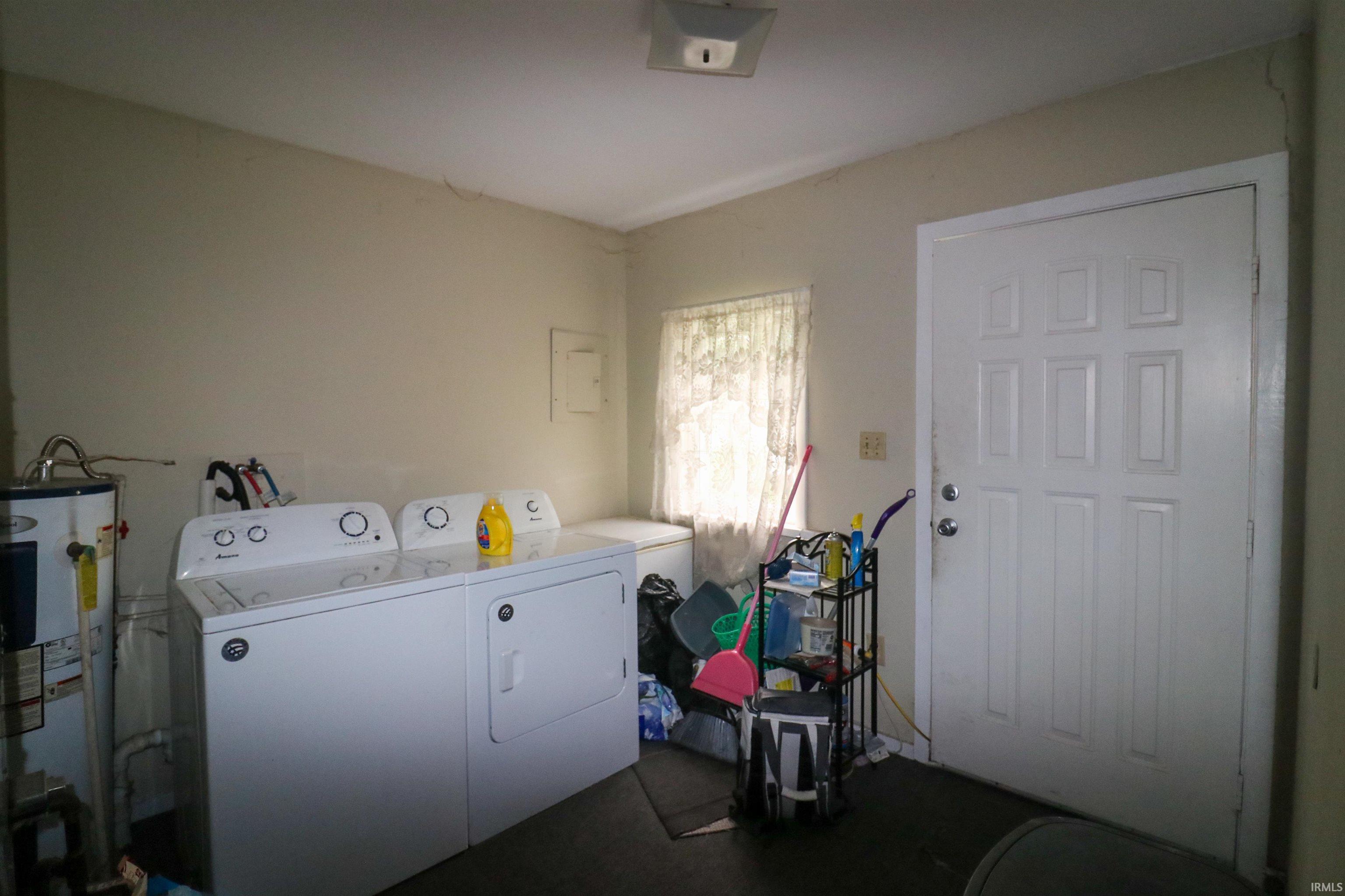 320 East Water Street Hartford City, IN 47348 - Photo 7 of 10 Gallery Image 7