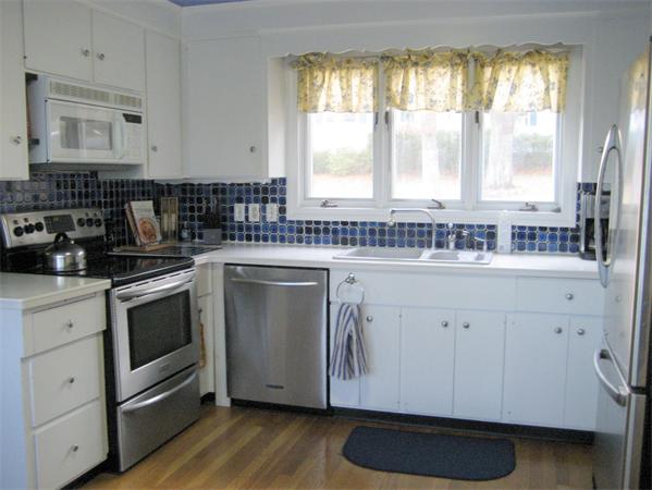 47 Boles Road Marshfield, MA 02050 - Photo 8 of 23 Gallery Image 8