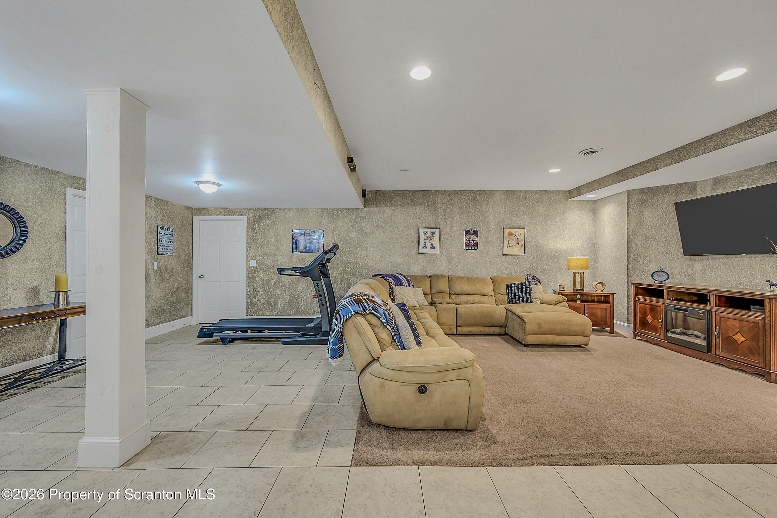 618 Goldbutton Street Archbald, PA 18403 - Photo 47 of 73 LL Family Room