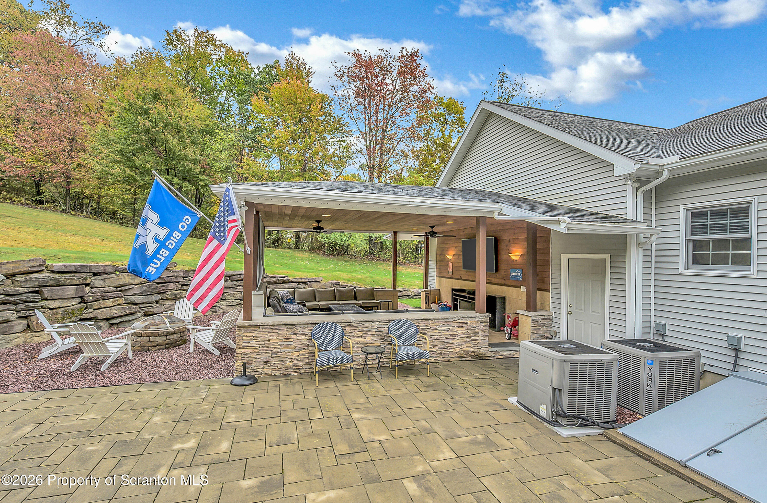 618 Goldbutton Street Archbald, PA 18403 - Photo 65 of 73 Covered Patio Room