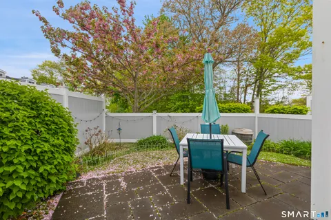$499,999 | 92 Limewood Avenue, Unit C4, Branford, CT 06405