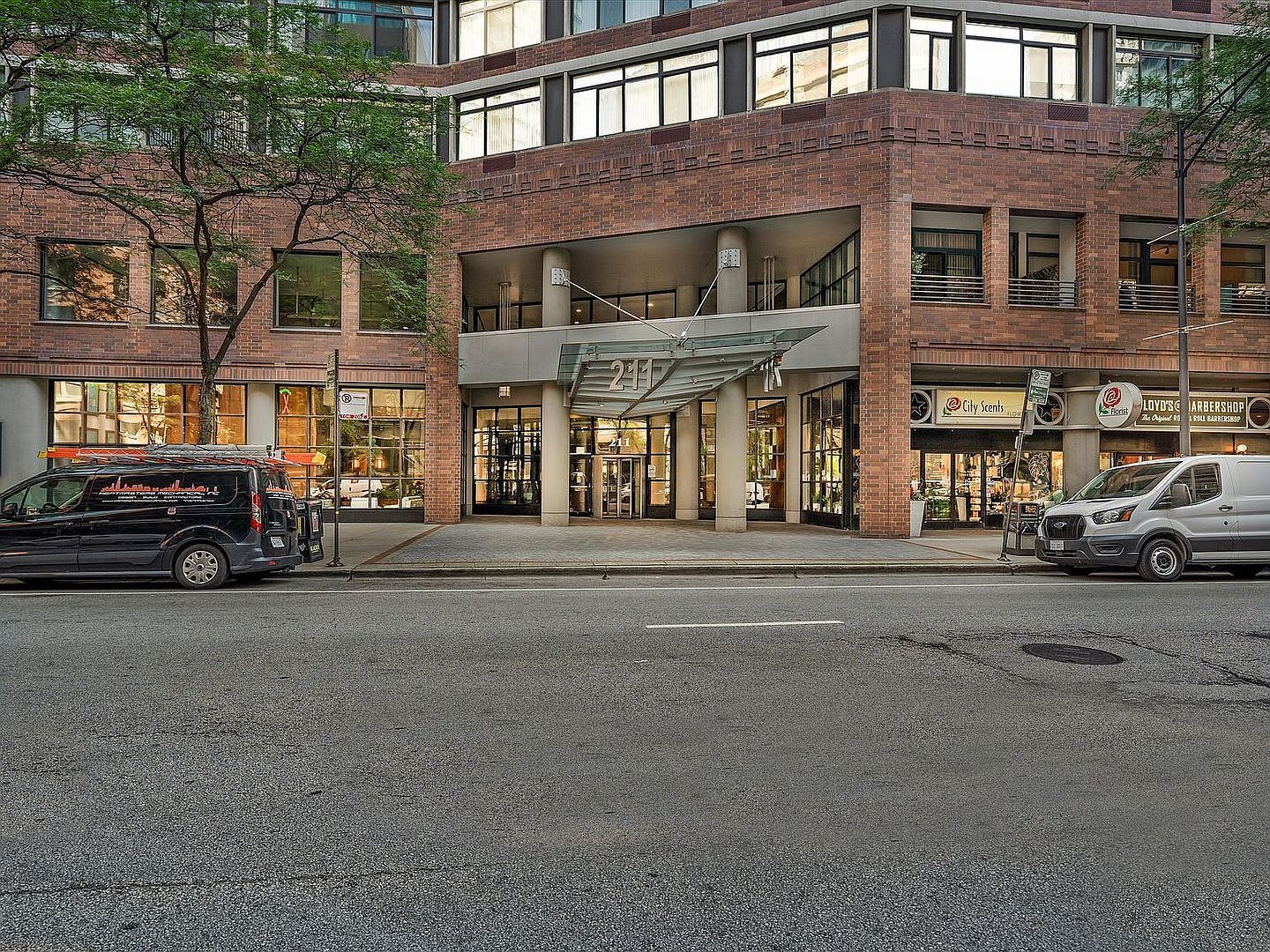 211 East Ohio Street, Unit 307 Chicago, IL 60611 - Photo 24 of 24