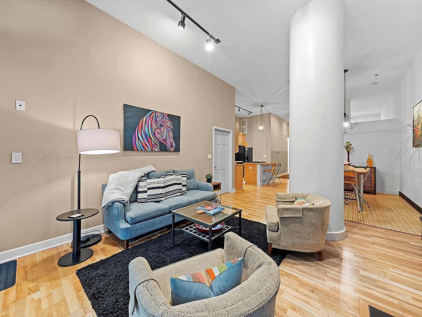 211 East Ohio Street, Unit 307 Chicago, IL 60611 - Photo 9 of 24