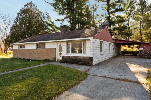 $130,000 | 245 Millbrook Road, Blanchard, MI 49310