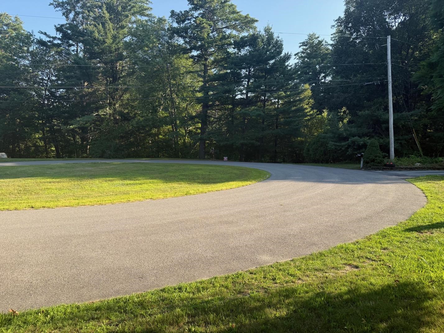 12 Blueberry Road Windham, NH 03087 - Photo 28 of 30 Gallery Image 28