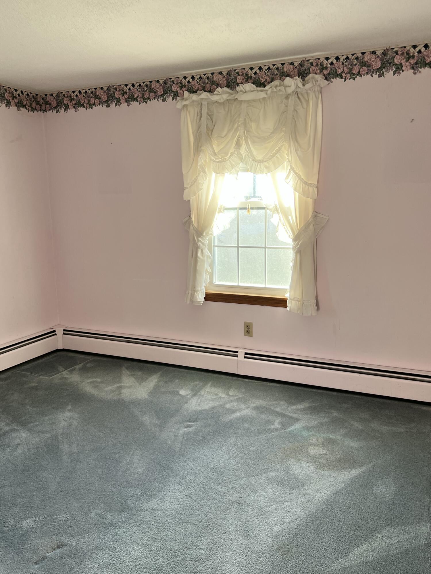 298 Perham Street Farmington, ME 04938 - Photo 15 of 52 IMG_3382