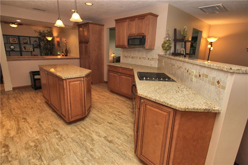 319 Springdale Road Venetia, PA 15367 - Photo 9 of 25