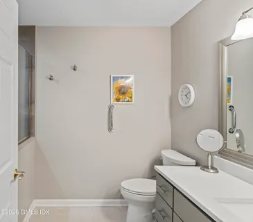 $475,000 | 351 Pemberwick Road, Unit 818, Greenwich, CT 06831