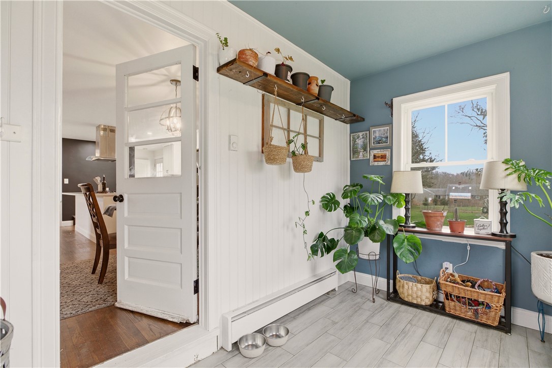 739 E Road Tiverton, RI 02878 - Photo 16 of 41