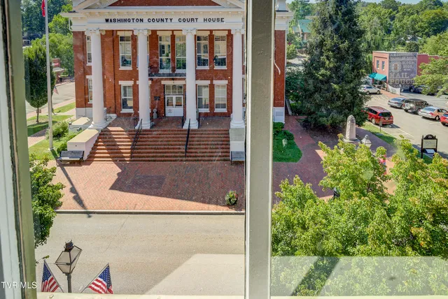 $685,000 | 109 East Main Street, Unit STE 301, Jonesborough, TN 37659