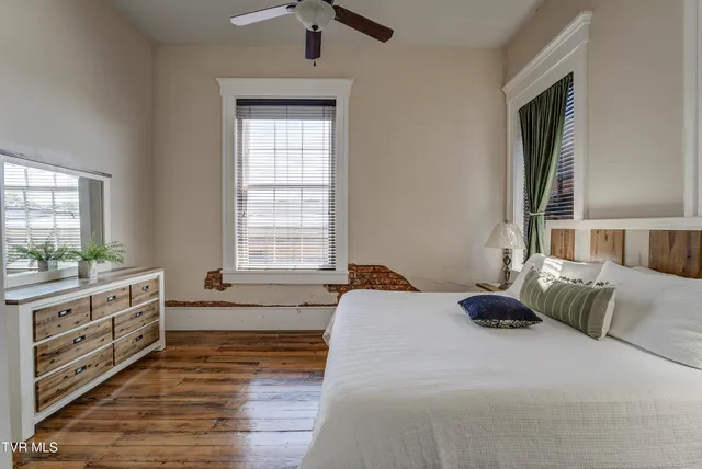 $685,000 | 109 East Main Street, Unit STE 301, Jonesborough, TN 37659